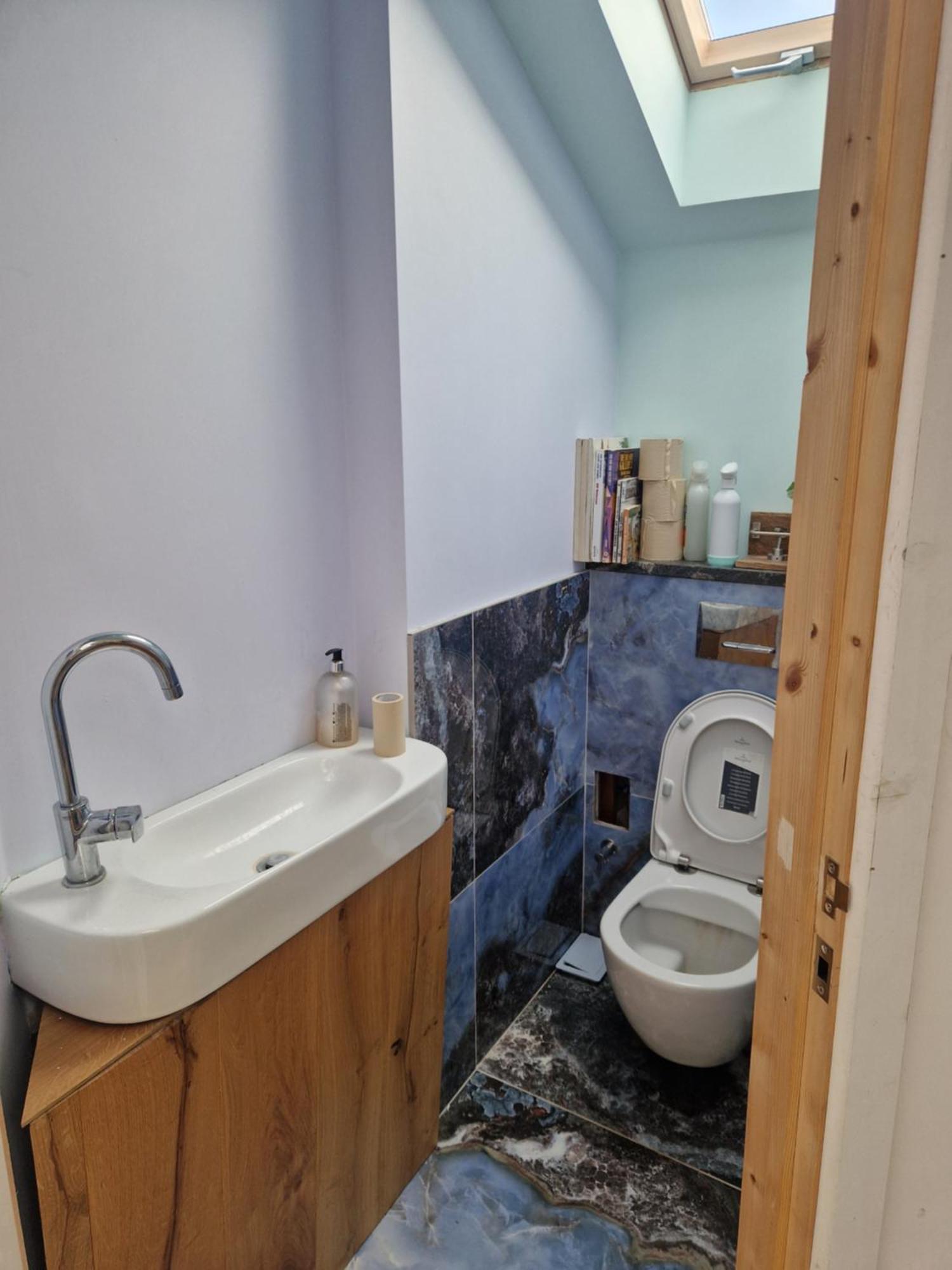 Lotus Pod House Homestay Horsell Экстерьер фото